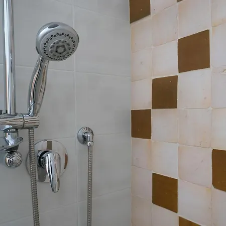 Apartment Ravel Cozy Near The Duomo Florence