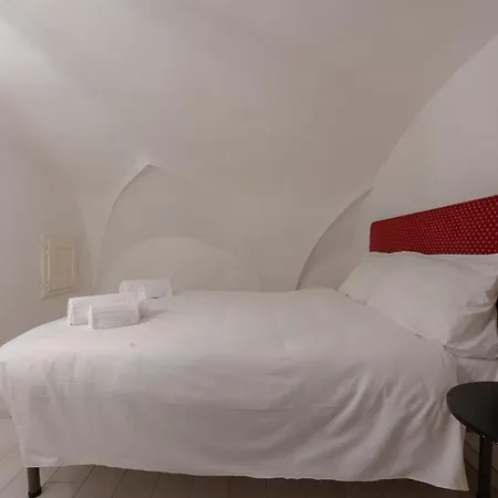 Ravel Cozy Near The Duomo Apartment
