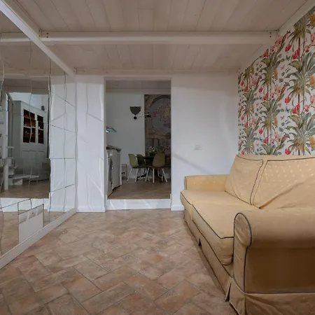 Ravel Cozy Near The Duomo Apartment Florence
