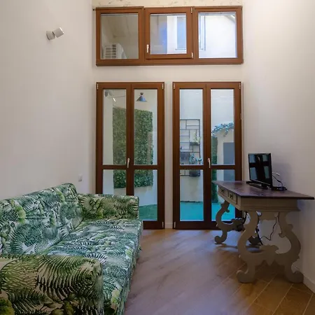 Ravel Cozy Near The Duomo Florence