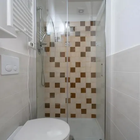 Apartment Ravel Cozy Near The Duomo *